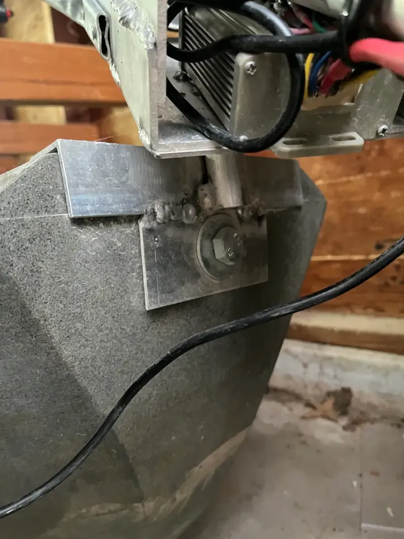 Homemade electric mud motor with the transom mount on a kayak.